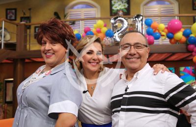 Anita, Raúl y Arau regresan para celebrar