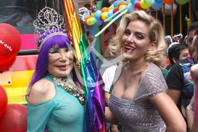 Lin May y Malillany Marín en Marcha gay