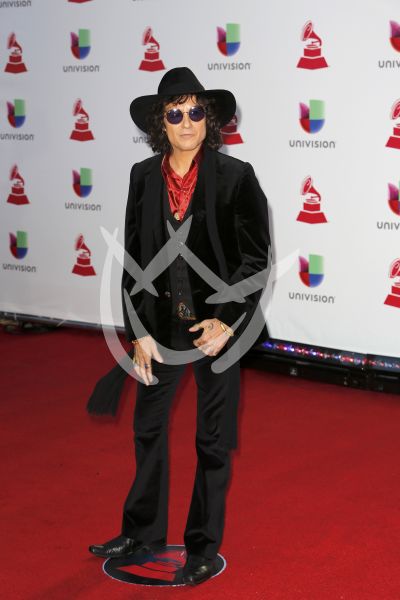 Enrique Bunbury en Latin Grammy 