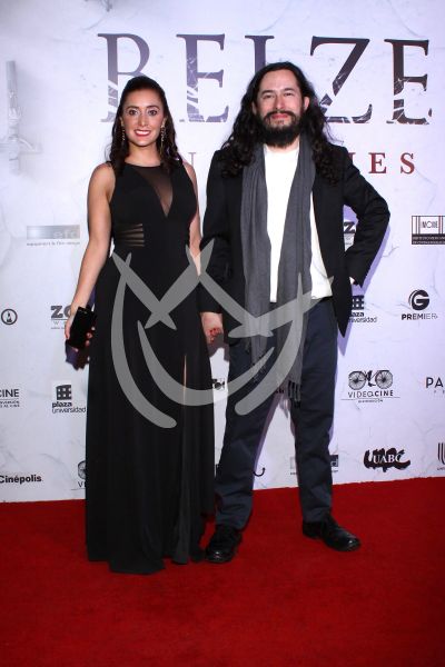 Adriana Cardena y Emilio Portes con Belzebuth
