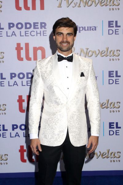 Santiago Ramundo en Premios TVyNovelas