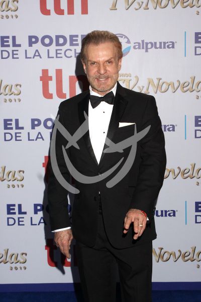 Alejandro Tomassi en Premios TvyNovelas