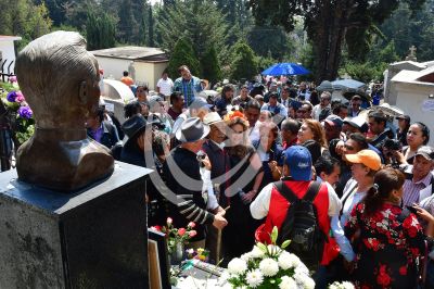 Lupita Infante recuerda a papá Pedro