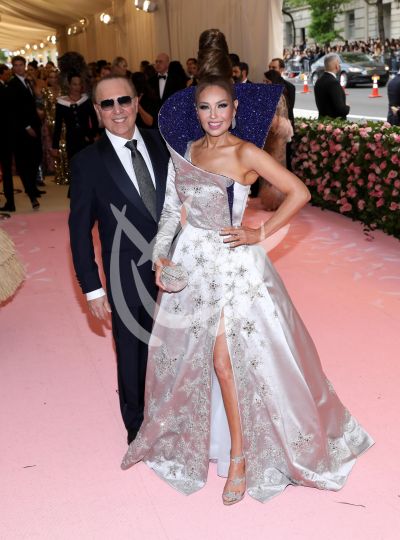 Thalía y Tommy Mottola en la Met Gala NY