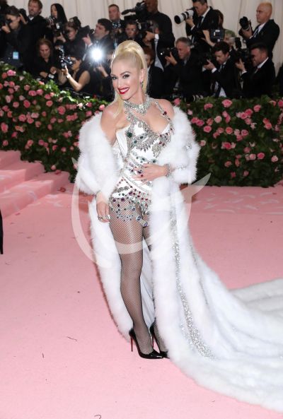 Gwen Stefani en la Met Gala NY