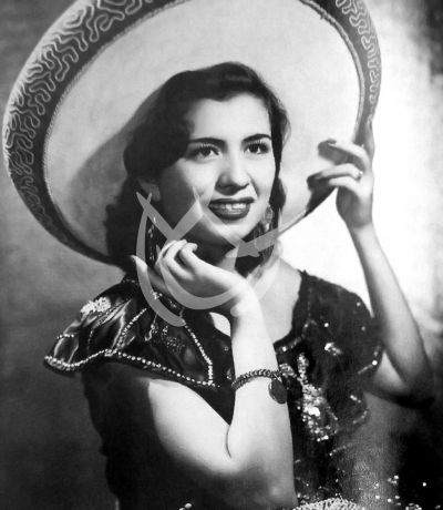 Lola Beltrán circa 1948