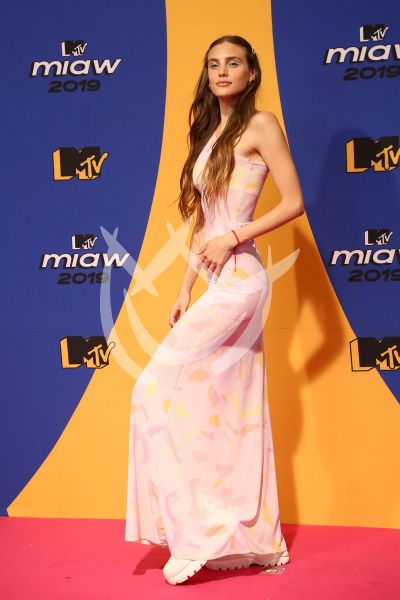 Macarena Achaga en los MTV MIAW