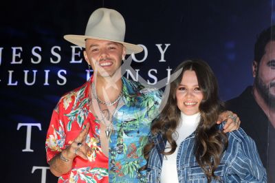 Jesse & Joy gozan Tanto