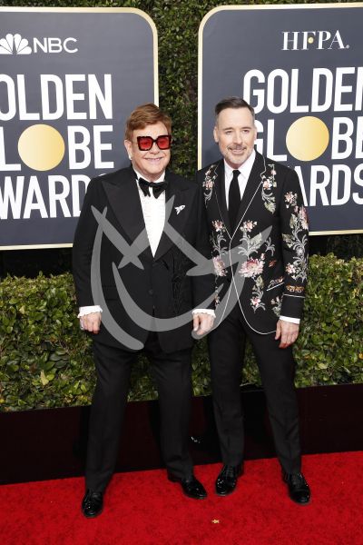 Elton John y David Furnish en los Golden Globes