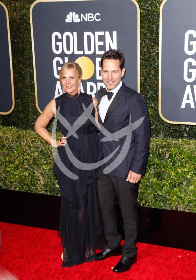 Julie Yaeger y Paul Rudd en los Golden Globes