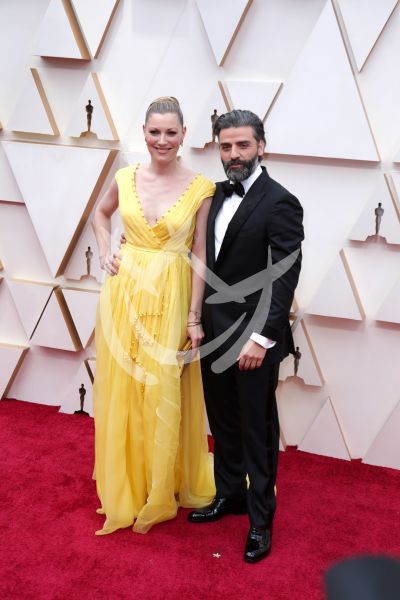 Oscar Isaac y Elvira Lind en Oscars 2020
