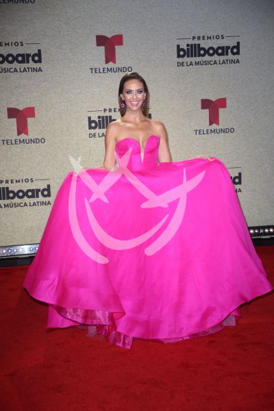 Jessica Carrillo en Latin Billboard