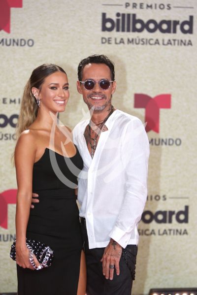 Marc Anthony con novia, Gaby Espino, Juanes con esposa y más en Latin Billboard