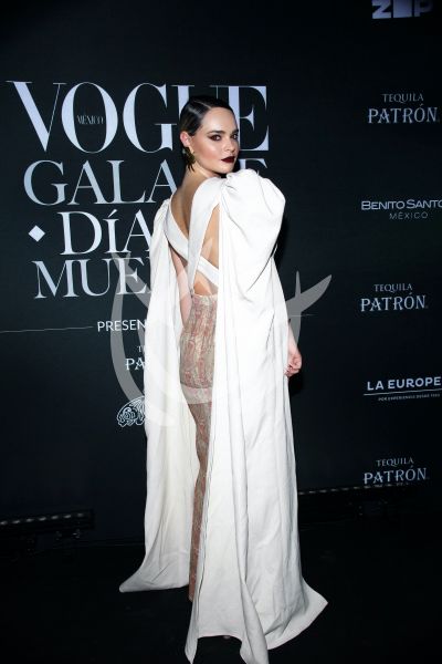 Fabiola Guajardo celebra Día de Muertos con Vogue