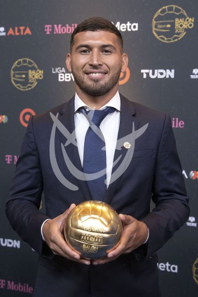 Juan Escobar, gol del año con Balón de Oro