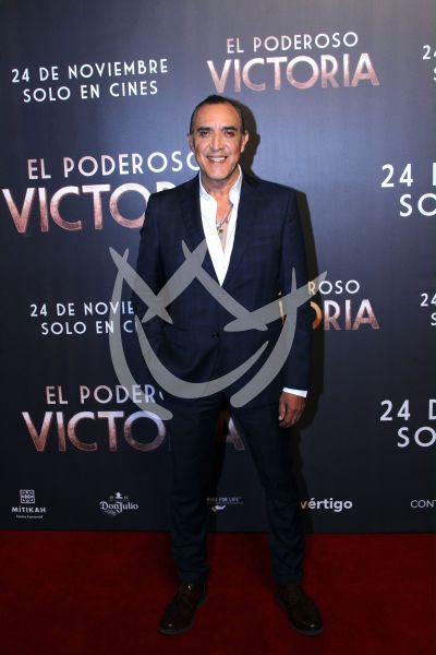 Luis Felipe Tovar con El Poderoso Victoria
