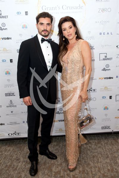 Alicia Machado y Christian Estrada en Charity Gala