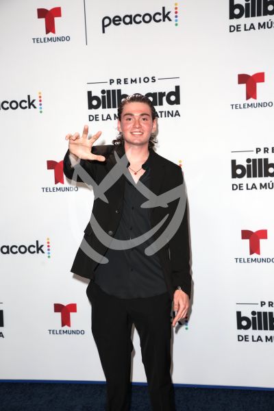 Sebastián Esquivel en Latin Billboard