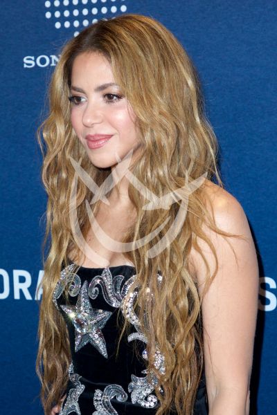 Shakira por las Mujeres ya no