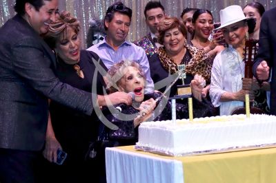 Doña Silvia Pinal recibe homenaje 75