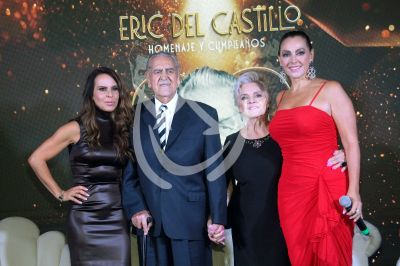 Don Eric del Castillo tiene 90 y homenaje ¡sorpresa!