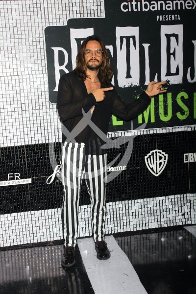 Andrés Zuno con Beetlejuice