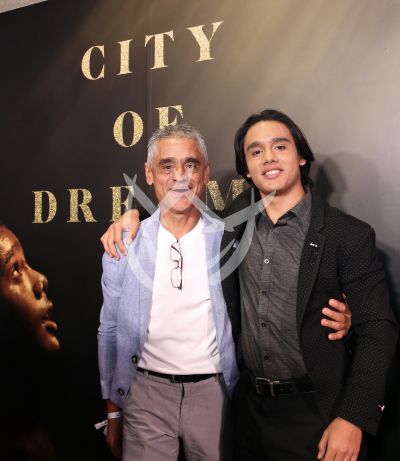 Ari López y papá en City of Dreams