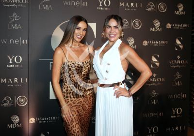 Catherine Siachoque y Aylín Mujica con S