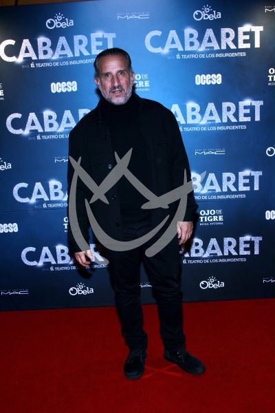 Plutarco Haza en Cabaret