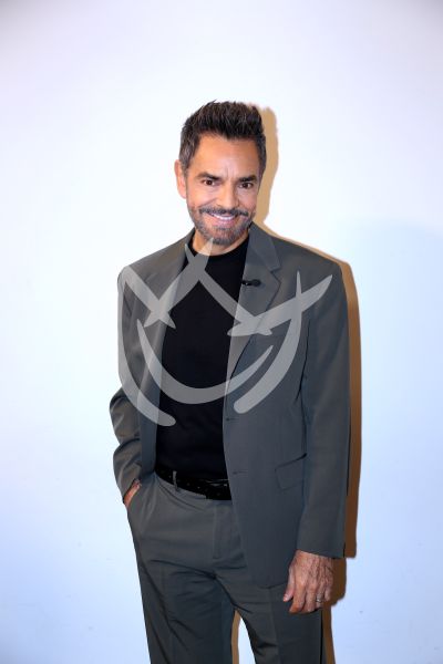 Eugenio Derbez llega de Noche