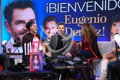 Eugenio Derbez llega de Noche