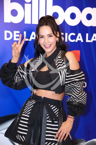 Carmen Villalobos lista para Billboard