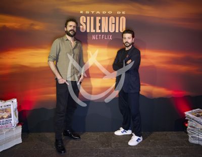 Santiago Maza y Diego Luna en Silencio