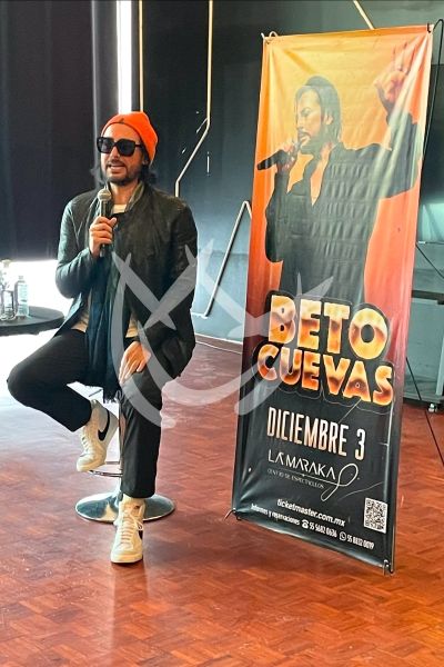 Beto Cuevas reencuentro acústico