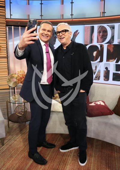 Alfonso Cuarón ¡selfie! con Tacher en Despierta América