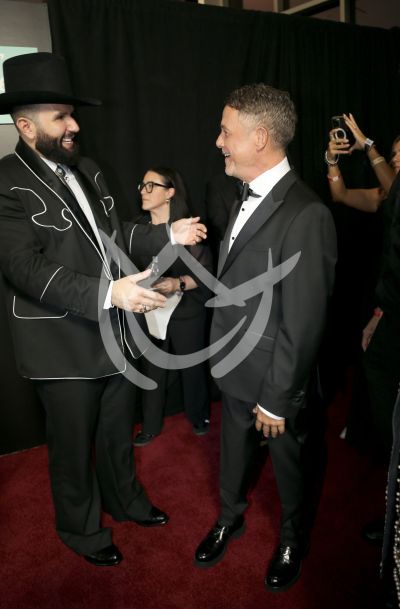 Carín León y Alejandro Sanz ¡quiubo!