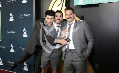 Sebastián Mau y Ricky en LG