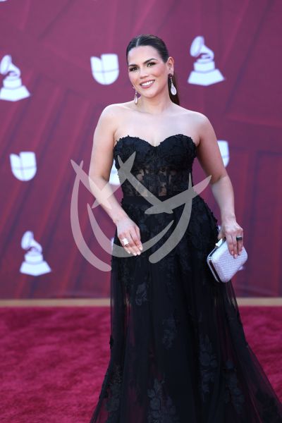 Karina Banda en Latin Grammy