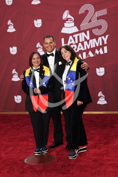 Juan Guaidó y familia en Latin Grammy