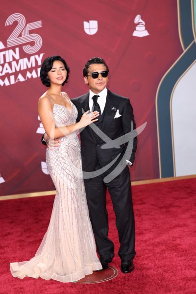 Angela Aguilar y Christian Nodal en Latin Grammy