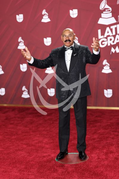 Oscar de León en Latin Grammy