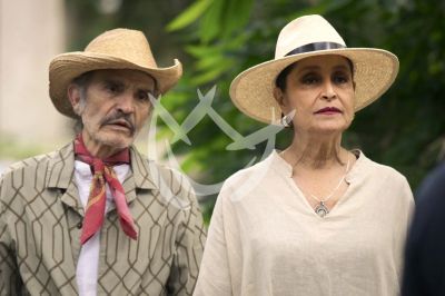 Daniela Romo y Adalberto Parra en Amor Amargo