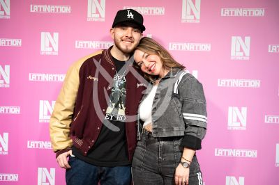 Chiquis y hermano