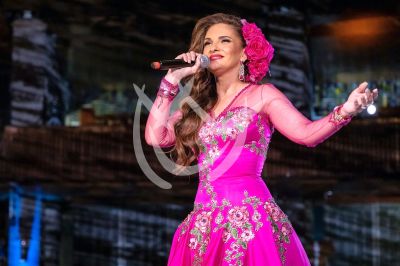 Mariana Seoane canta a la Virgen Guadalupana