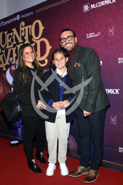 Ricardo Margaleff y familia en el Cuento