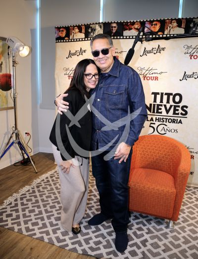 Tito Nieves y esposa