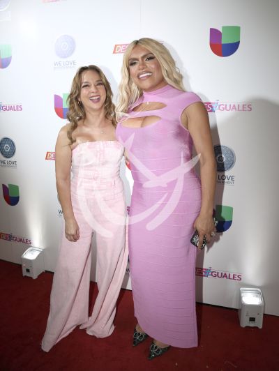 Adamari López y Wendy Guevara de aniversario