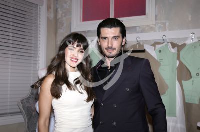 Samantha Siqueiros y Yon González en Velvet