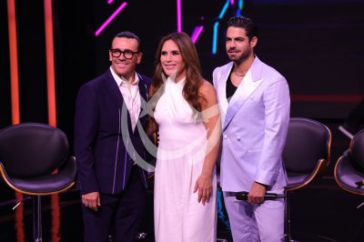 Angelica Vale, Roberto y Ricardo en Juego de Voces