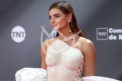 Aislinn Derbez en Premios Platino